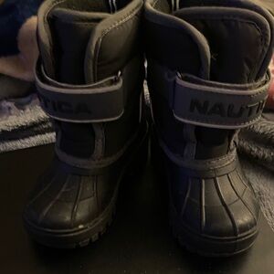 Nautica Kids Gray Snow Boots